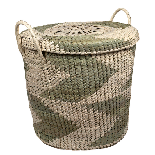 Woven palm basket with lid