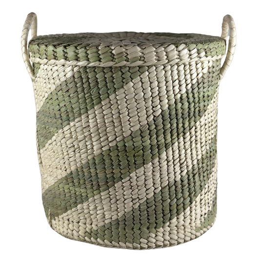Palm basket with lid