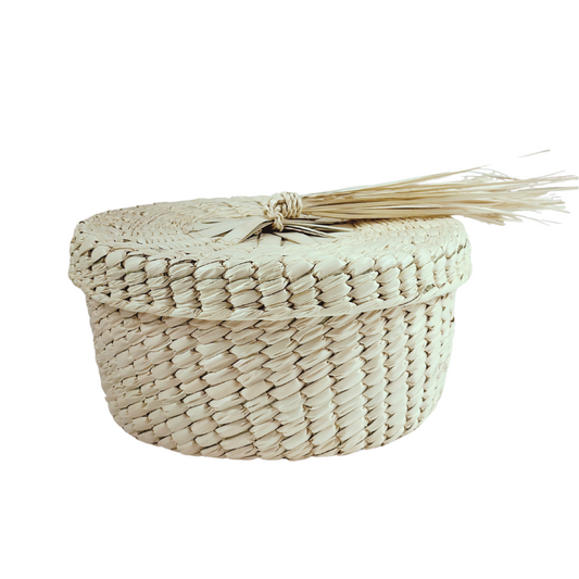 Palm-woven tortilla holder