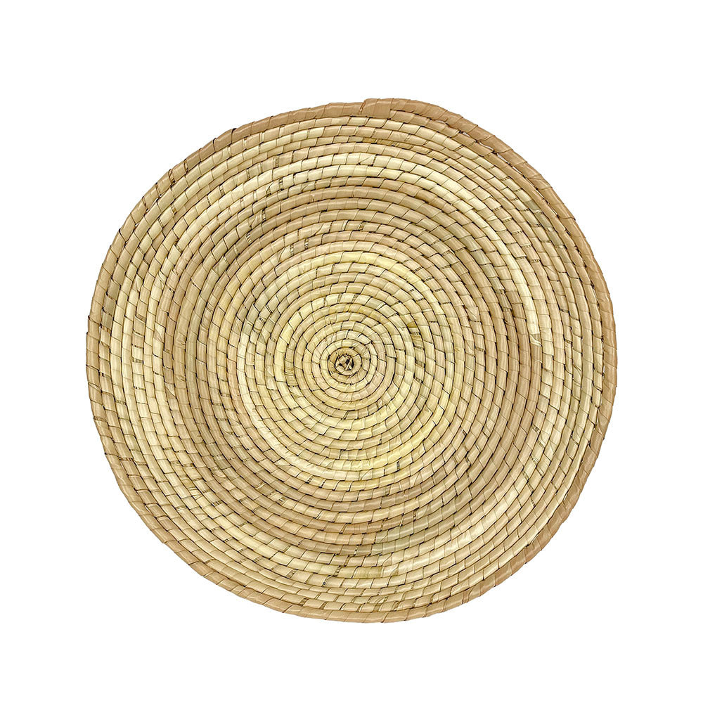 Woven palm wall plate