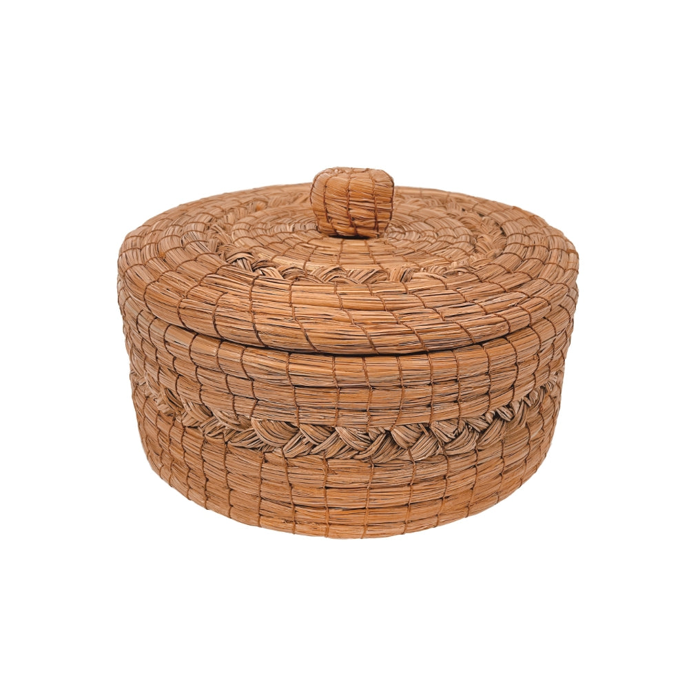 Pine needle tortilla holder
