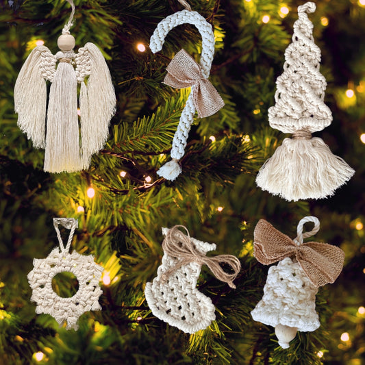 SET 6 ADORNOS NAVIDEÑOS EN MACRAMÉ PARA PINO O REGALO