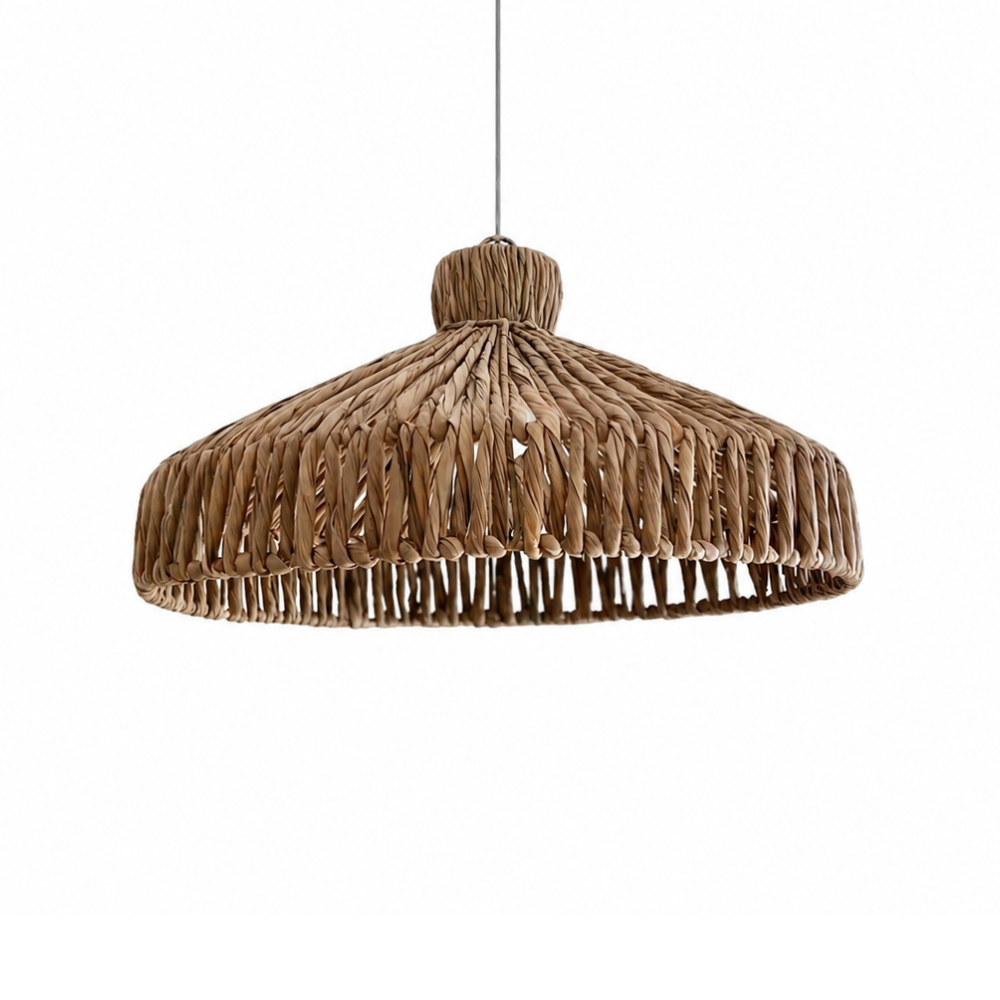 Pendant lamp made of cattail. ARRECIFE