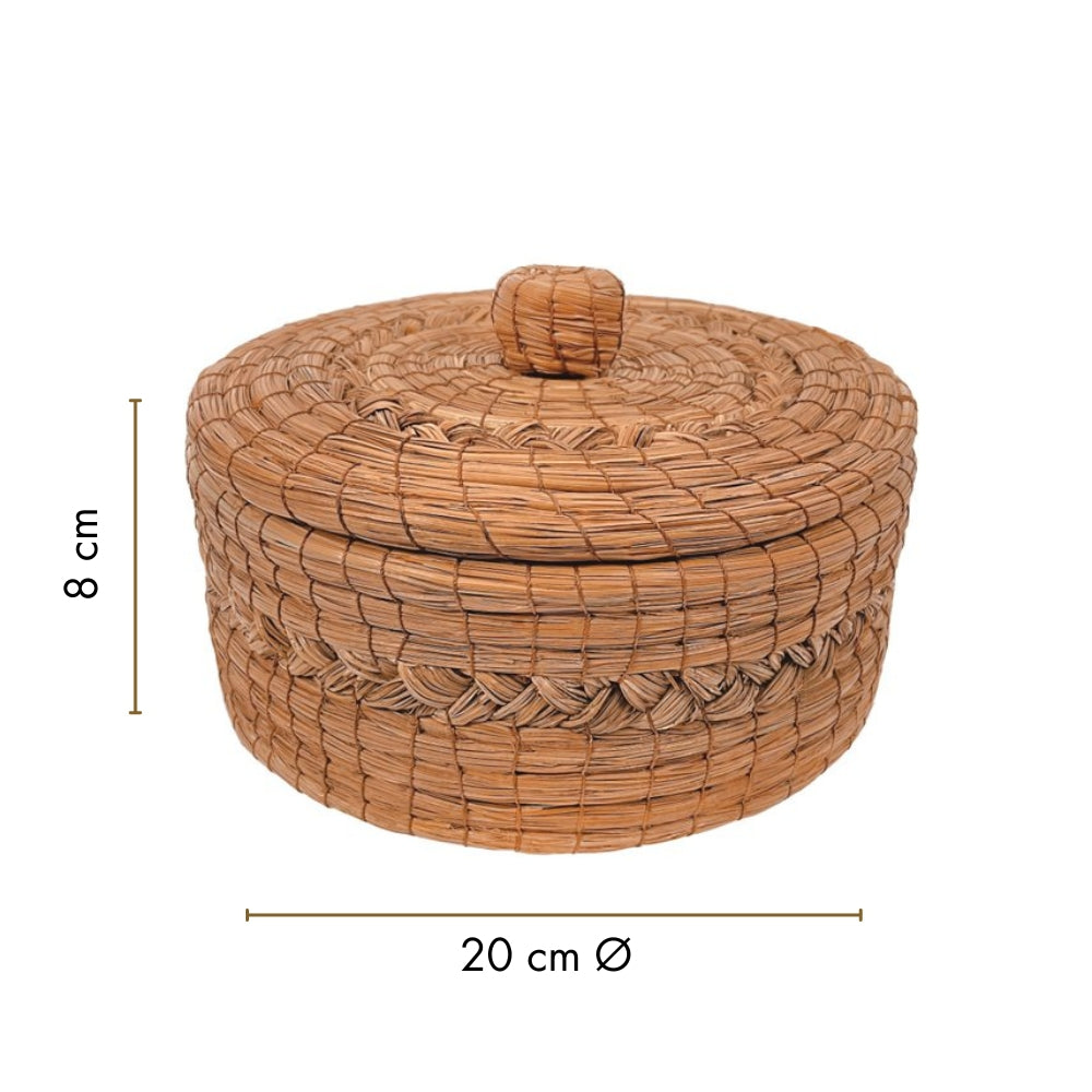 Pine needle tortilla holder